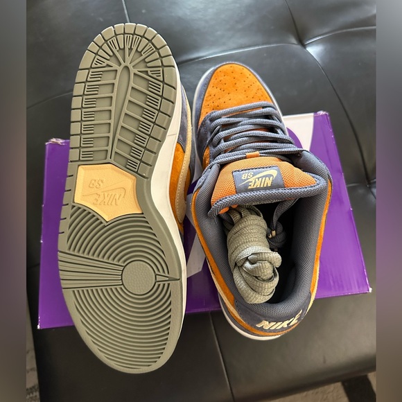 Brand new men’s size 9 Nike SB dunk low pro - Picture 4 of 4